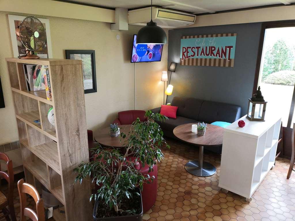 Campanile Brive-La-Gaillarde Ouest Hotel Restoran foto